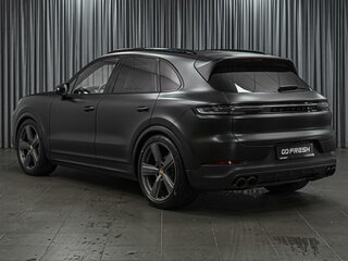 2024 Porsche Cayenne III Рестайлинг, чёрный, 16350000 рублей, вид 2