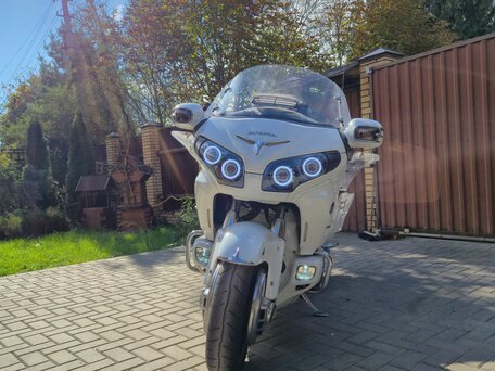 2012 Honda GL 1800 Gold Wing, белый, 2300000 рублей, вид 4