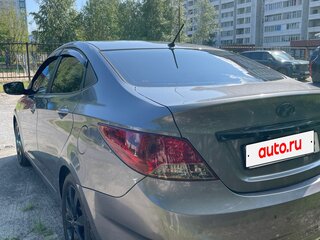 2014 Hyundai Solaris I, серый, 900000 рублей, вид 5