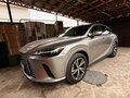 2025 Lexus RX 300 V, серый, 7450000 рублей - вид 4