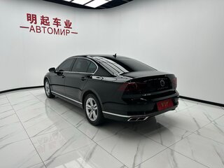 2023 Volkswagen Magotan B8 Рестайлинг, чёрный, 1996000 рублей, вид 5