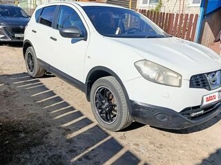 2011 Nissan Qashqai I Рестайлинг, белый, 850000 рублей, вид 2