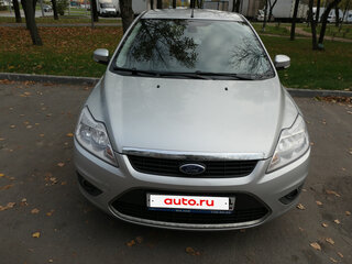 2009 Ford Focus II Рестайлинг, серебристый, 550000 рублей, вид 1