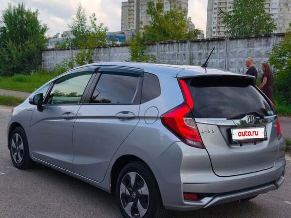 2018 Honda Fit III Рестайлинг, серый, 1350000 рублей - вид 19