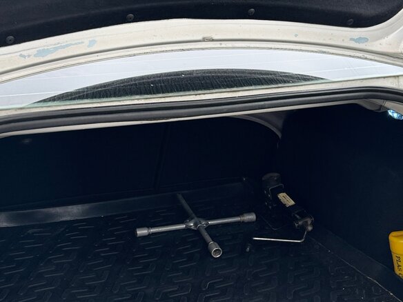 2011 Ford Focus II Рестайлинг, серебристый, 490000 рублей - вид 10