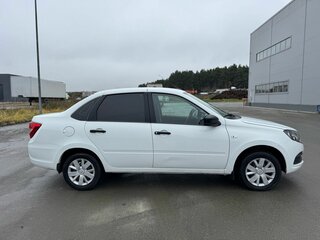 2020 Lada (ВАЗ) Granta I Рестайлинг, белый, 529000 рублей, вид 5