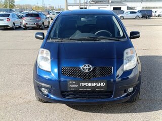 2008 Toyota Yaris II, синий, 510000 рублей, вид 2