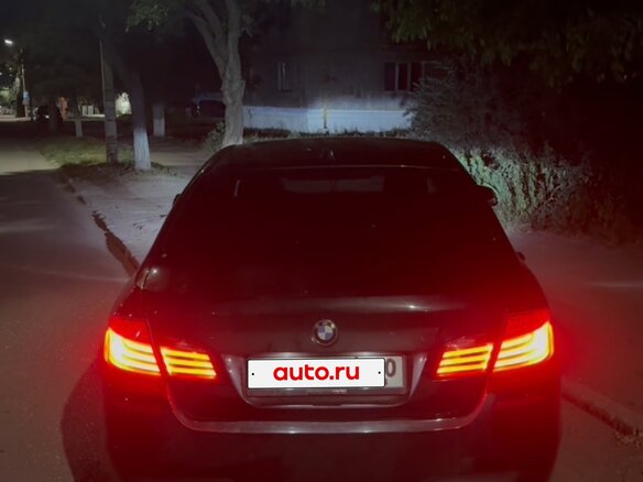 2012 BMW 5 серии 520i VI (F10/F11/F07), чёрный, 1300000 рублей - вид 5