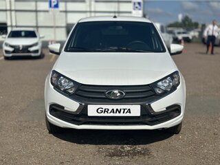 2026 Lada (ВАЗ) Granta I Рестайлинг, белый, 1012000 рублей, вид 2