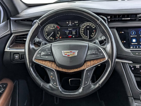 2020 Cadillac XT5 I Рестайлинг, красный, 3090000 рублей - вид 20