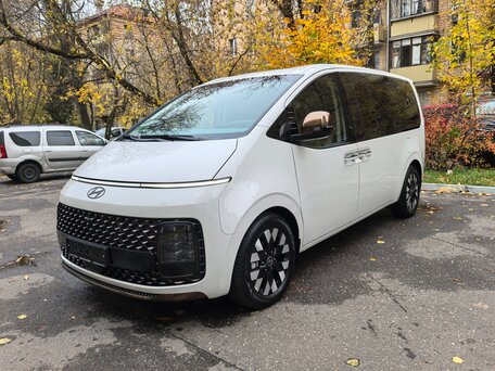 2025 Hyundai Staria I, белый, 8800000 рублей, вид 1