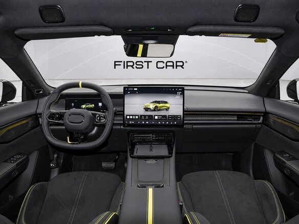 2026 Lynk & Co 07 GT I Рестайлинг, серебристый, 4490000 рублей - вид 8