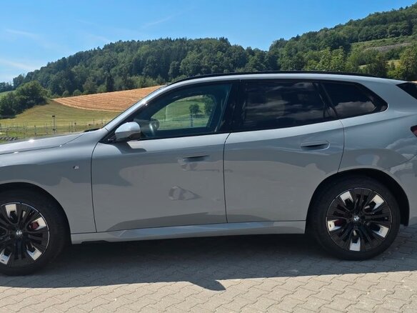 2025 BMW X3 20d xDrive IV (G45/G48), серый, 7540911 рублей - вид 4