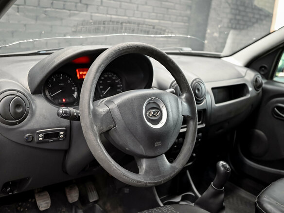 2019 LADA (ВАЗ) Largus, белый, 670000 рублей - вид 10