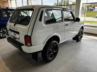 2026 Lada (ВАЗ) Niva Legend I Рестайлинг, белый, 1289000 рублей, вид 3