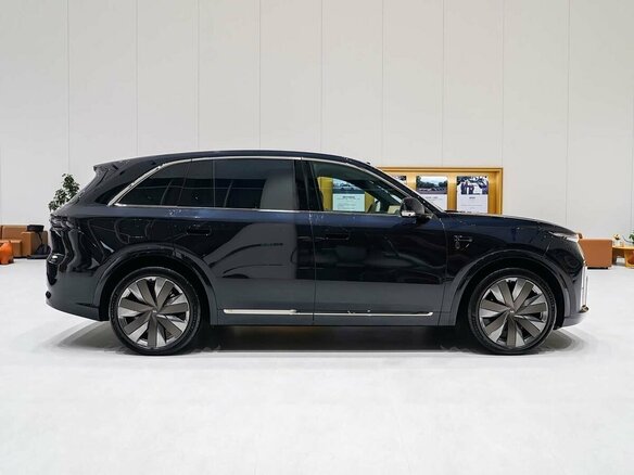 2026 Li Auto (Lixiang) L8 52.3 kWh I Рестайлинг, чёрный, 13041000 рублей - вид 7