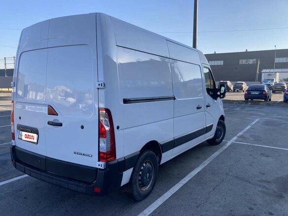 2013 Renault Master, белый, 1500000 рублей - вид 12