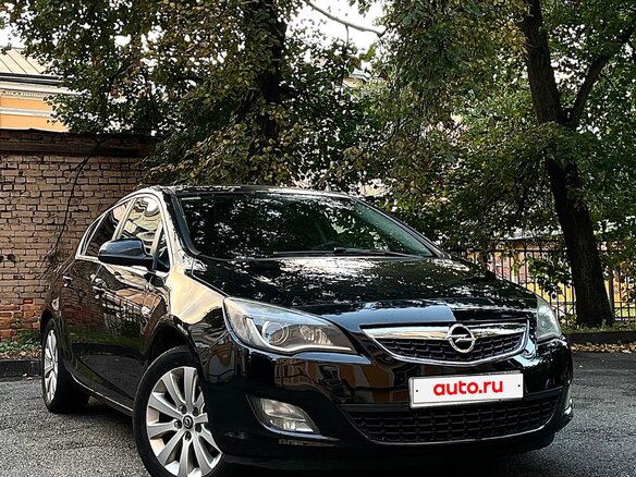 2011 Opel Astra J, чёрный, 730000 рублей
