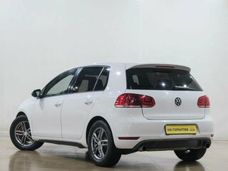 2012 Volkswagen Golf GTI VI, белый, 1399000 рублей, вид 4