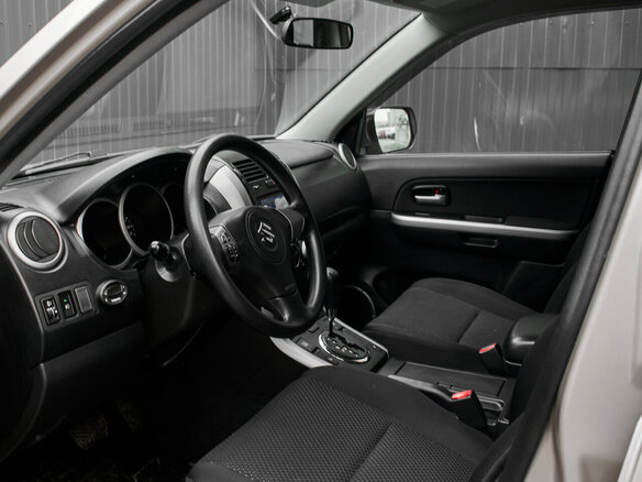 2011 Suzuki Grand Vitara II Рестайлинг, бежевый, 1430000 рублей - вид 8