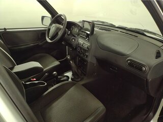 2026 Lada (ВАЗ) Niva Travel I Рестайлинг, белый, 1712000 рублей, вид 5
