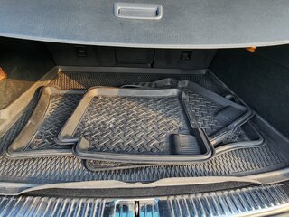 2016 Volkswagen Touareg II Рестайлинг, серый, 2550000 рублей, вид 5