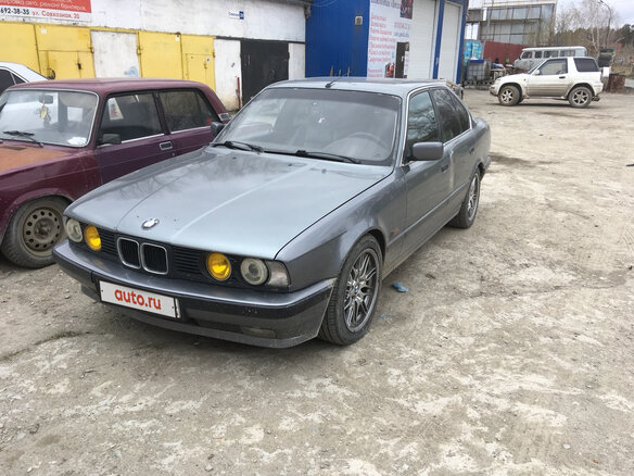 1990 BMW 5 серии 530i III (E34), серый - вид 2