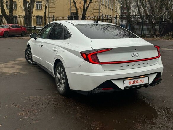 2020 Hyundai Sonata VIII (DN8), белый, 2000000 рублей - вид 8