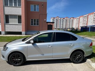 2013 Volkswagen Polo V, серебристый, 725000 рублей, вид 4
