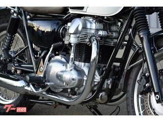 2009 Kawasaki W 650, белый, 560000 рублей, вид 5
