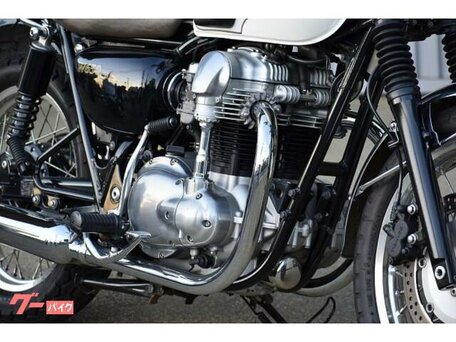 2009 Kawasaki W 650, белый, 560000 рублей, вид 5