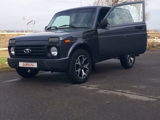 2019 Lada (ВАЗ) 2121 (4x4) Urban I Рестайлинг (2020), серебристый, 805000 рублей, вид 2
