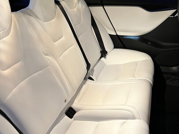 2019 Tesla Model S 75D I Рестайлинг, синий, 2500000 рублей - вид 18