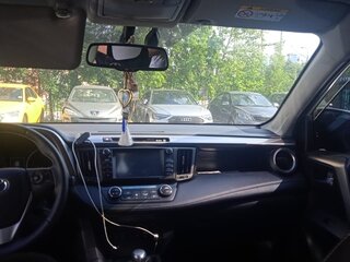 2017 Toyota RAV4 IV (XA40) Рестайлинг, белый, 2500000 рублей, вид 3