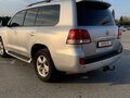 2010 Toyota Land Cruiser 200 Series, серебристый, 3100000 рублей - вид 3