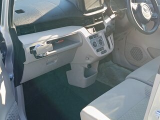 2018 Daihatsu Move VI Рестайлинг, серебристый, 810000 рублей, вид 5