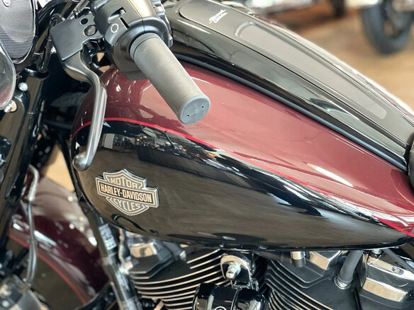 2022 Harley-Davidson Street Glide, пурпурный, 3600000 рублей - вид 14
