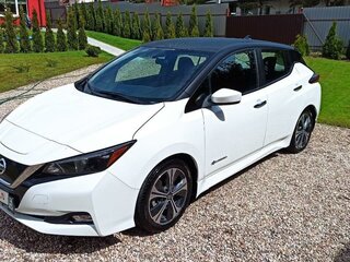 2018 Nissan Leaf II (ZE1), белый, 1250000 рублей, вид 3