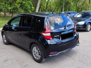 2019 Nissan Note e-Power II Рестайлинг, чёрный, 1565000 рублей, вид 5