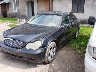 2001 Mercedes-Benz C-Класс 200 II (W203), чёрный, 180000 рублей, вид 2