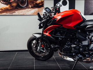2021 MV Agusta Dragster 800, красный, 1400000 рублей, вид 2