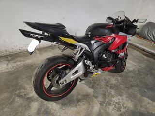 2011 Honda CBR 600RR, чёрный, 600000 рублей, вид 3