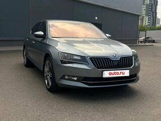 2018 Skoda Superb III, серый, 2100000 рублей, вид 4
