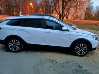 2019 Lada (ВАЗ) Vesta SW Cross I, белый, 1200000 рублей, вид 4