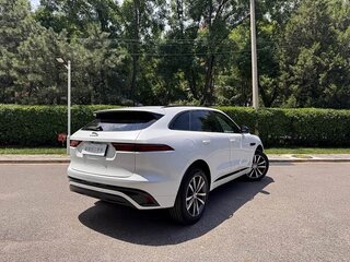 2024 Jaguar F-Pace I Рестайлинг, белый, 5267000 рублей, вид 5