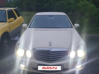 2008 Mercedes-Benz E-Класс 200 III (W211, S211) Рестайлинг, бежевый, 1150000 рублей, вид 1
