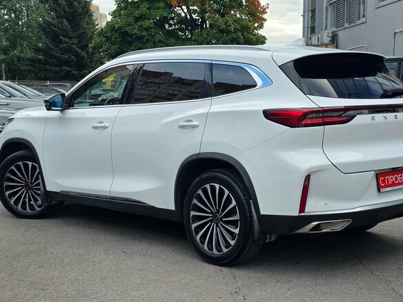 2023 Exeed TXL I Рестайлинг, белый, 2149000 рублей - вид 3