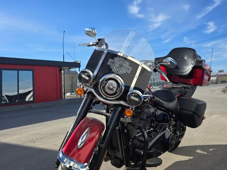 2019 Harley-Davidson Heritage, красный, 2200000 рублей, вид 4