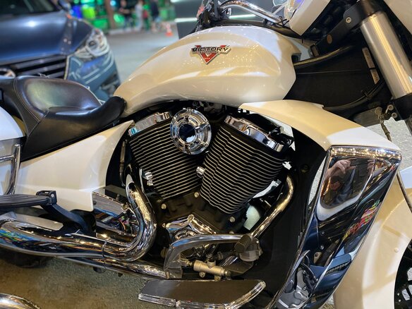2011 Victory Cross Country, белый, 1200000 рублей - вид 2