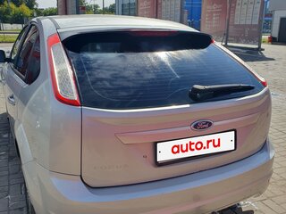 2010 Ford Focus II Рестайлинг, серебристый, 599000 рублей, вид 2